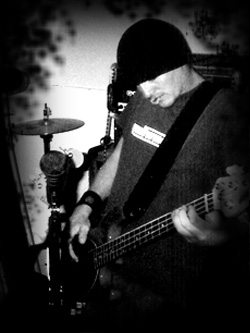 Mikey P | Bass